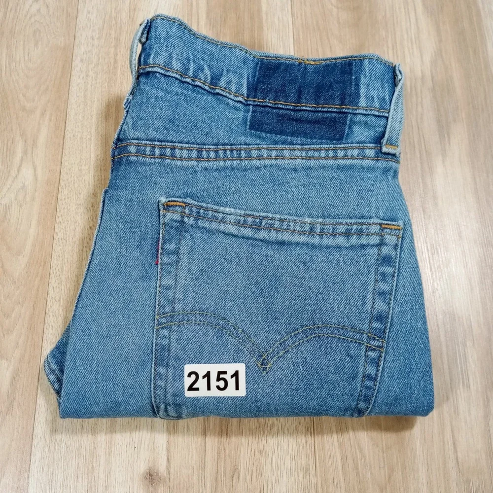 Levi's Mens Jeans Blue Distressed Relaxed Fit Button Fly Size 31x30‎ No Tags